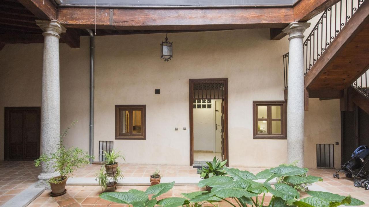 El Patio Del Arrayan - Apartamentos Aloha Toledo Exterior foto